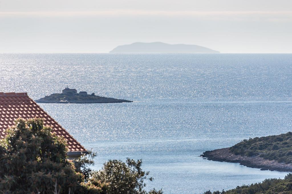 Apartment Srecko Vinišće Εξωτερικό φωτογραφία