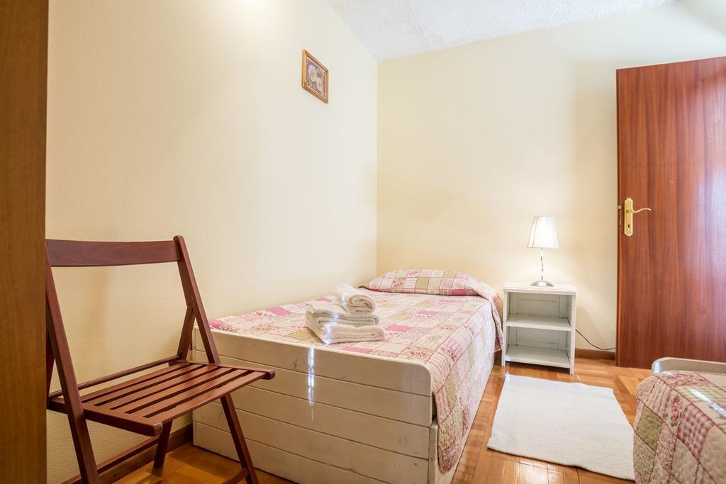 Apartment Srecko Vinišće Εξωτερικό φωτογραφία